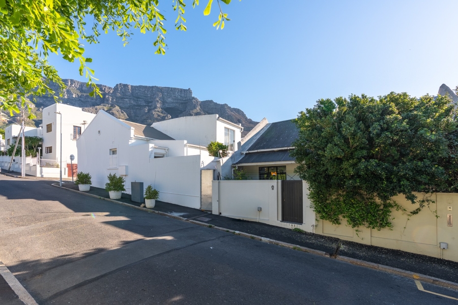 To Let 2 Bedroom Property for Rent in Oranjezicht Western Cape